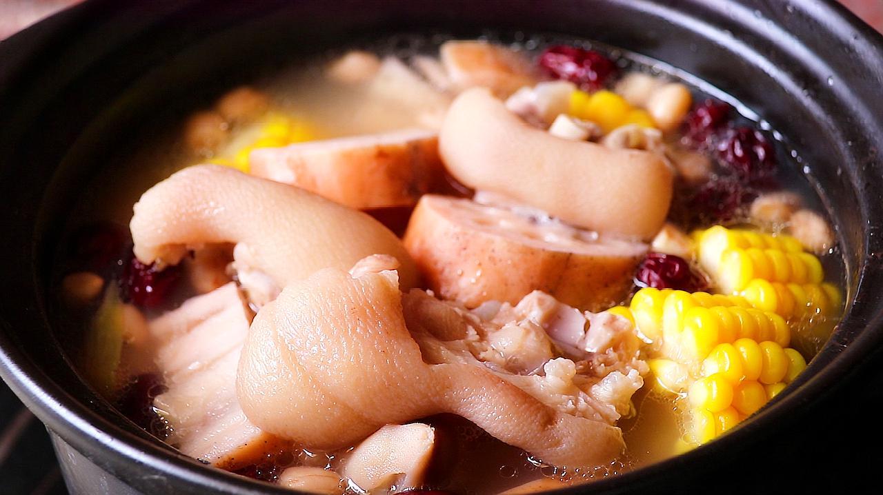 莲藕炖猪蹄(莲藕炖猪蹄图片)