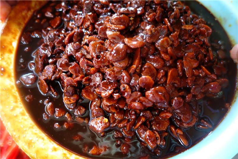 豆瓣酱怎么做(豆瓣酱怎么做炸酱面)