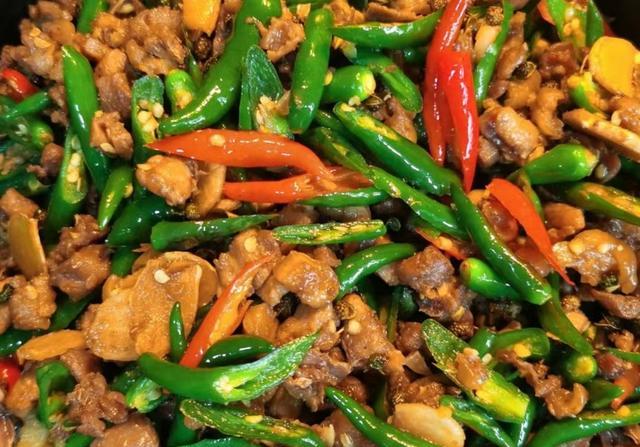 爆鸡(爆鸡丁怎么做)