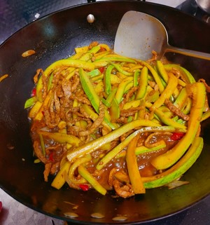 葫芦干怎么做好吃(葫芦干的做法大全家常)