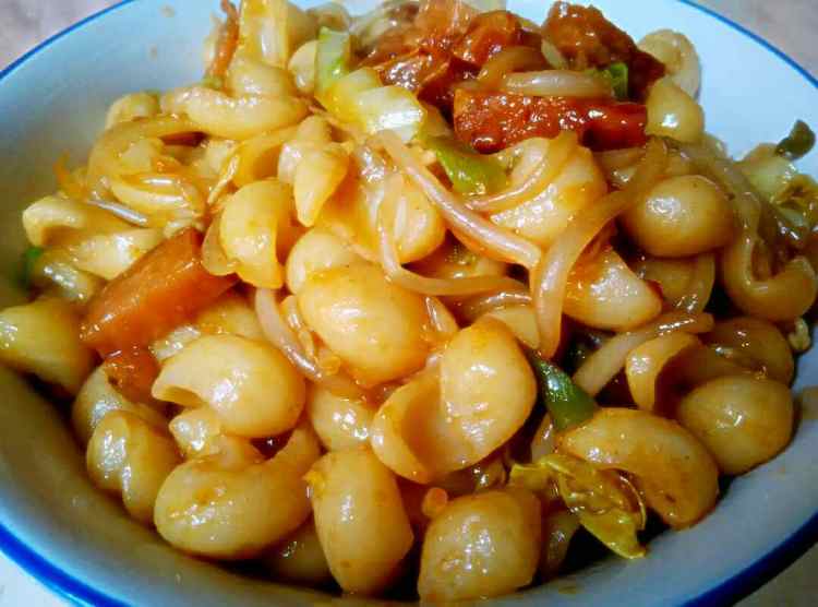 炒猫耳朵(炒猫耳朵的家常做法)