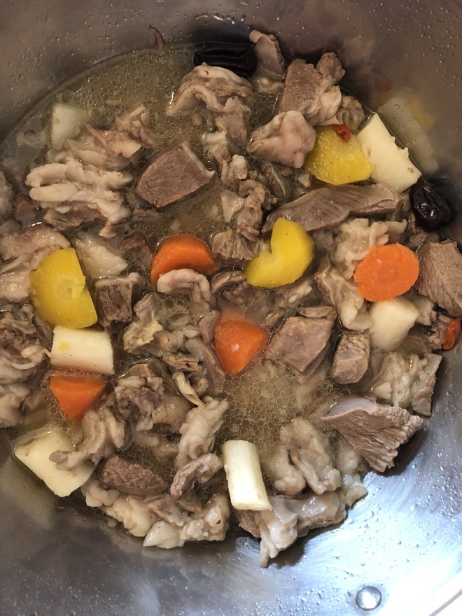 炖羊排的做法视频(炖羊排的做法 最正宗的做法)