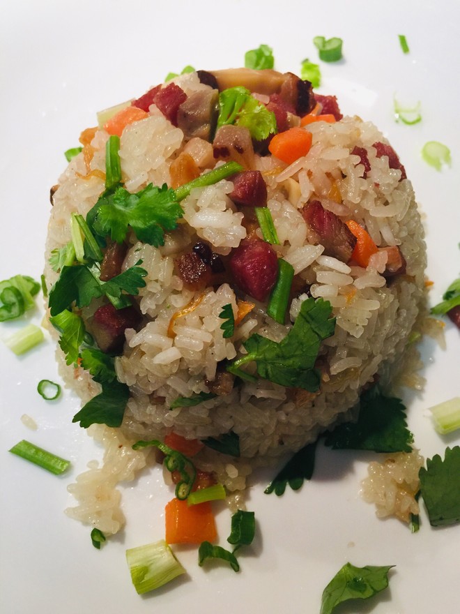 糯米饭怎么做(糯米饭怎么做最好吃电饭锅)