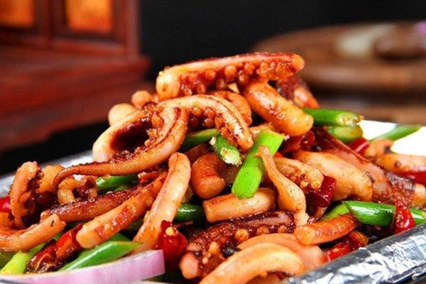 辣炒鱿鱼须(辣炒鱿鱼须的成品配料)
