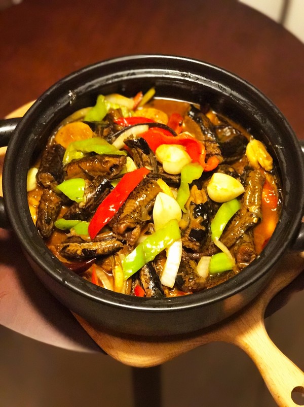 红烧鳝段的做法(红烧鳝段的做法最正宗的做法)